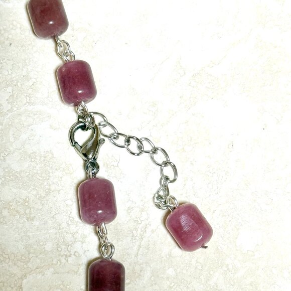 Genuine Magenta Chalcedony Short Necklace, Gemstone & Paw Print Heart Beat Charm - Picture 12 of 14